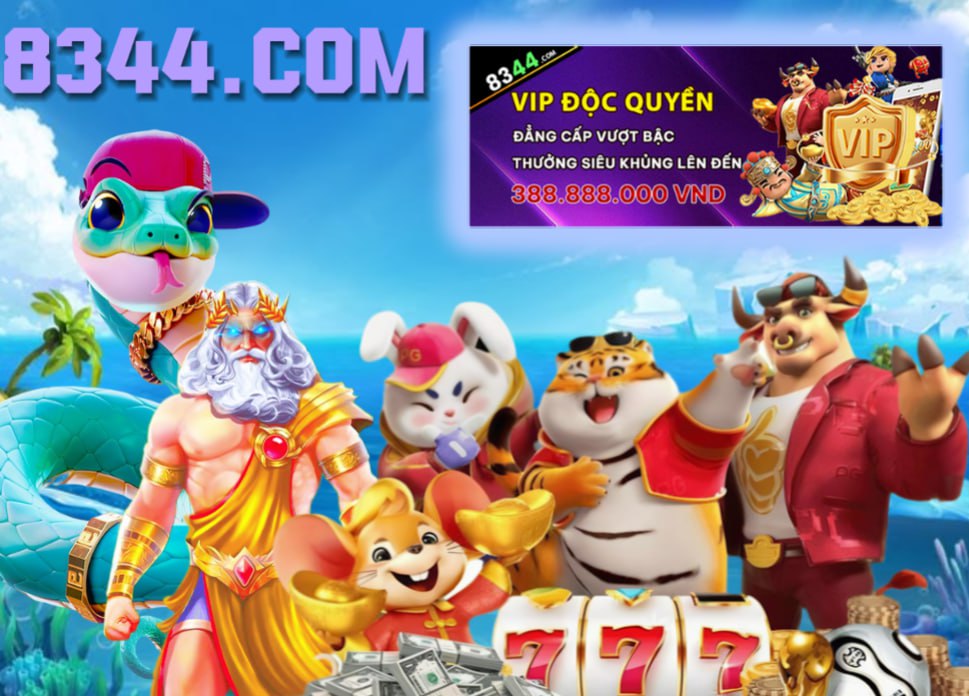 Hình ảnh quảng cáo của hitclub hiển thị nền tảng và các lợi ích
